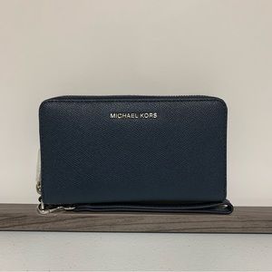 Michael Kors Flat Jet Set Multifunction Saffiano Leather Wristlet Wallet-NWT